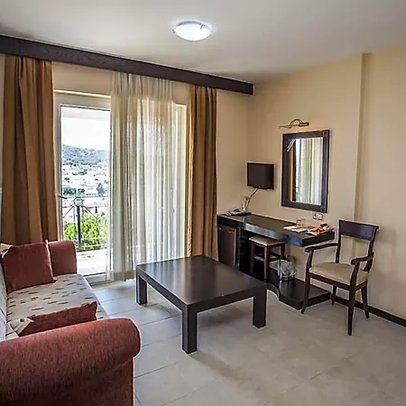 Solmaz Deluxe 3* Çeşme